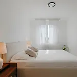 Apartamento Fiorea - Center With Private Garage Parking