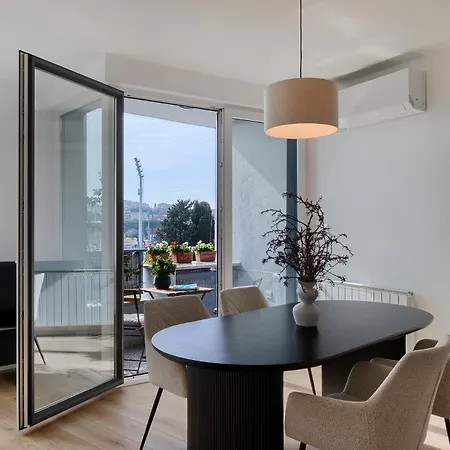 Apartment Fiorea - Center With Private Garage Parking *
