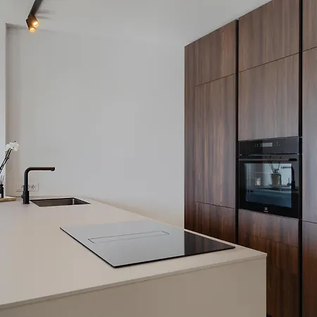 Fiorea - Center With Private Garage Parking Apartamento *