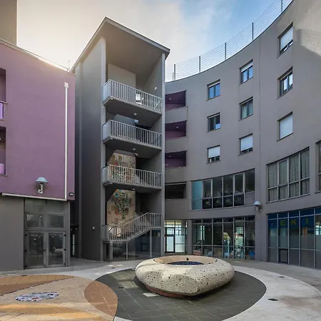 Fiorea - Center With Private Garage Parking Apartamento *