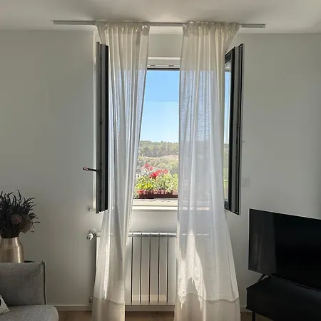 Fiorea Apartment